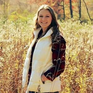 Meet your Posher, Avery